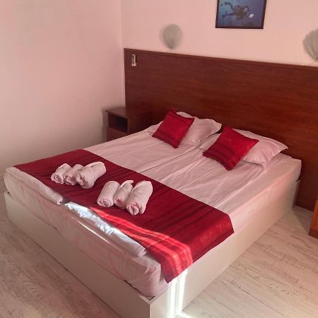 Ribarska Sreshta Family Hotel Tsarevo Bagian luar foto
