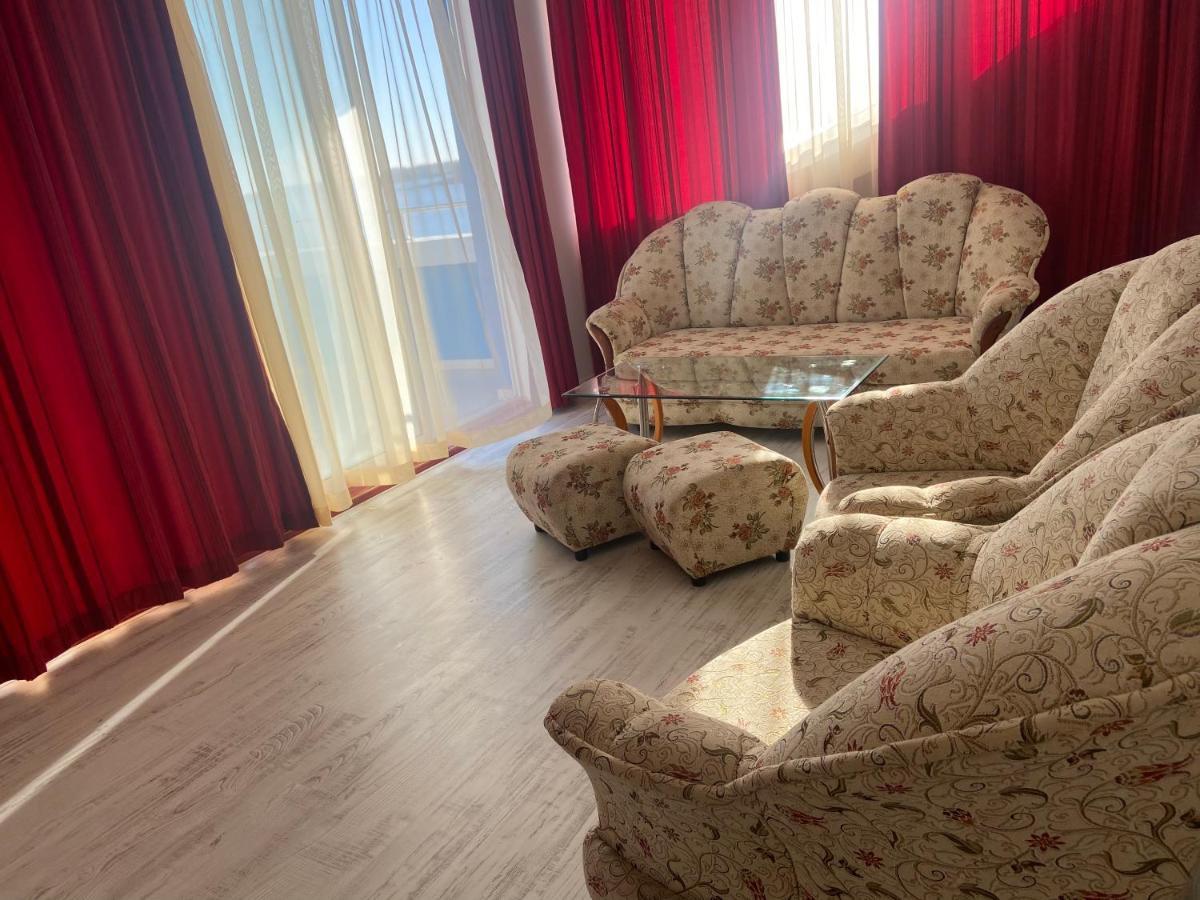 Ribarska Sreshta Family Hotel Tsarevo Bagian luar foto