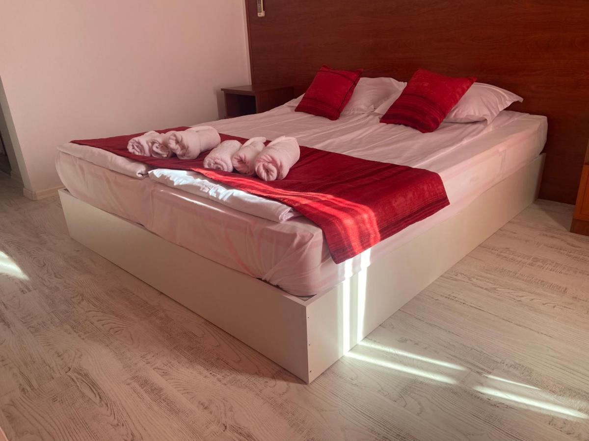 Ribarska Sreshta Family Hotel Tsarevo Bagian luar foto