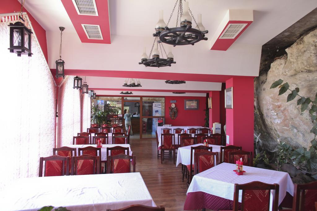 Ribarska Sreshta Family Hotel Tsarevo Bagian luar foto